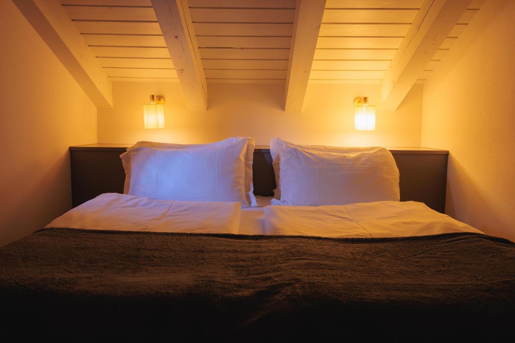 Hotel Binelli Пинцоло Екстериор снимка