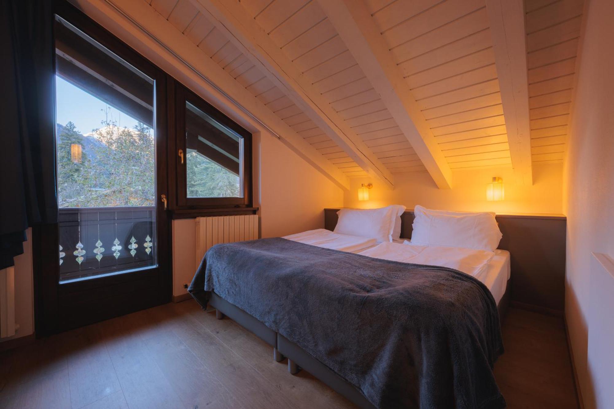 Hotel Binelli Пинцоло Екстериор снимка